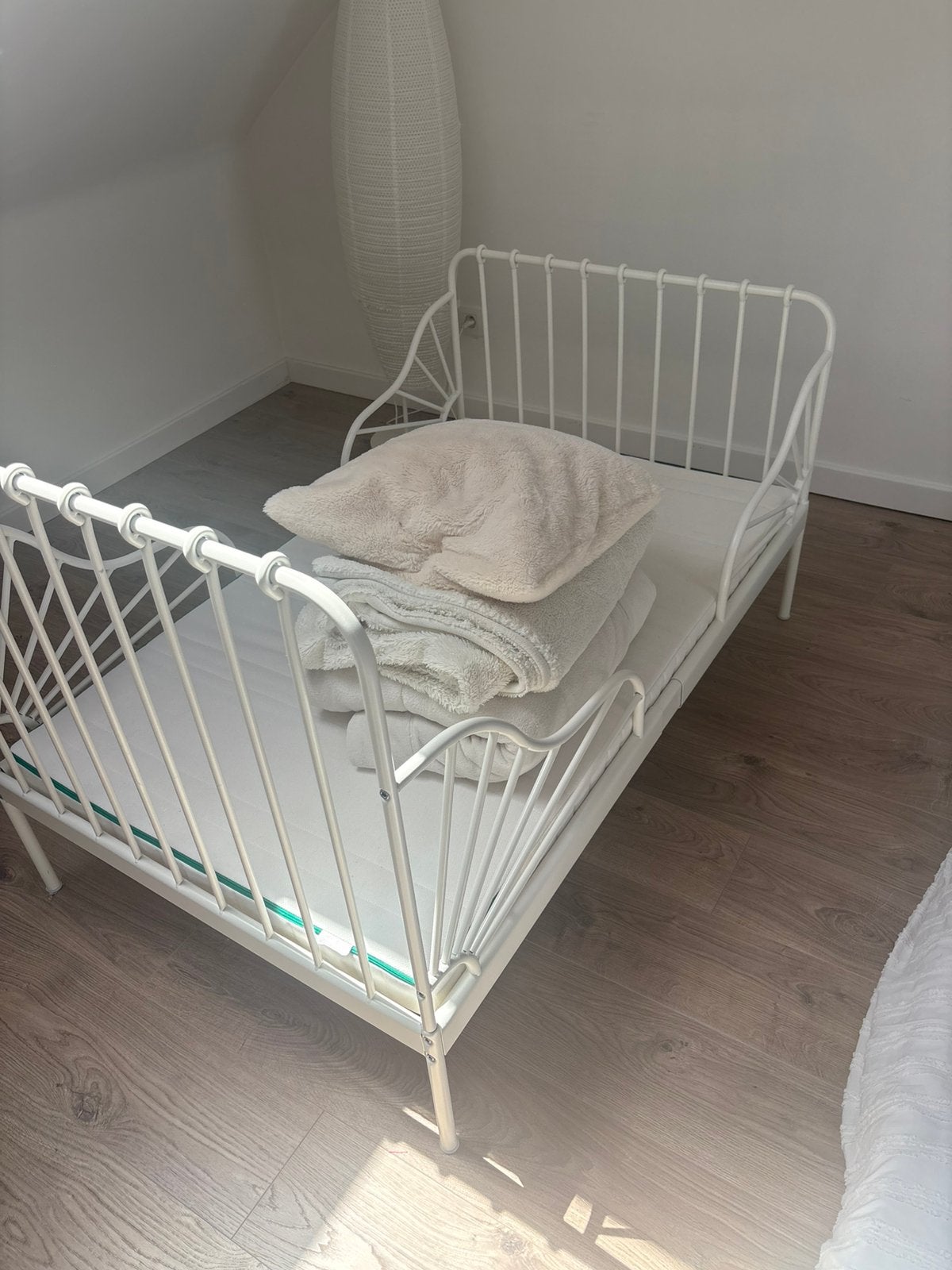 Meegroei bed ikea, Enlèvement, Comme neuf