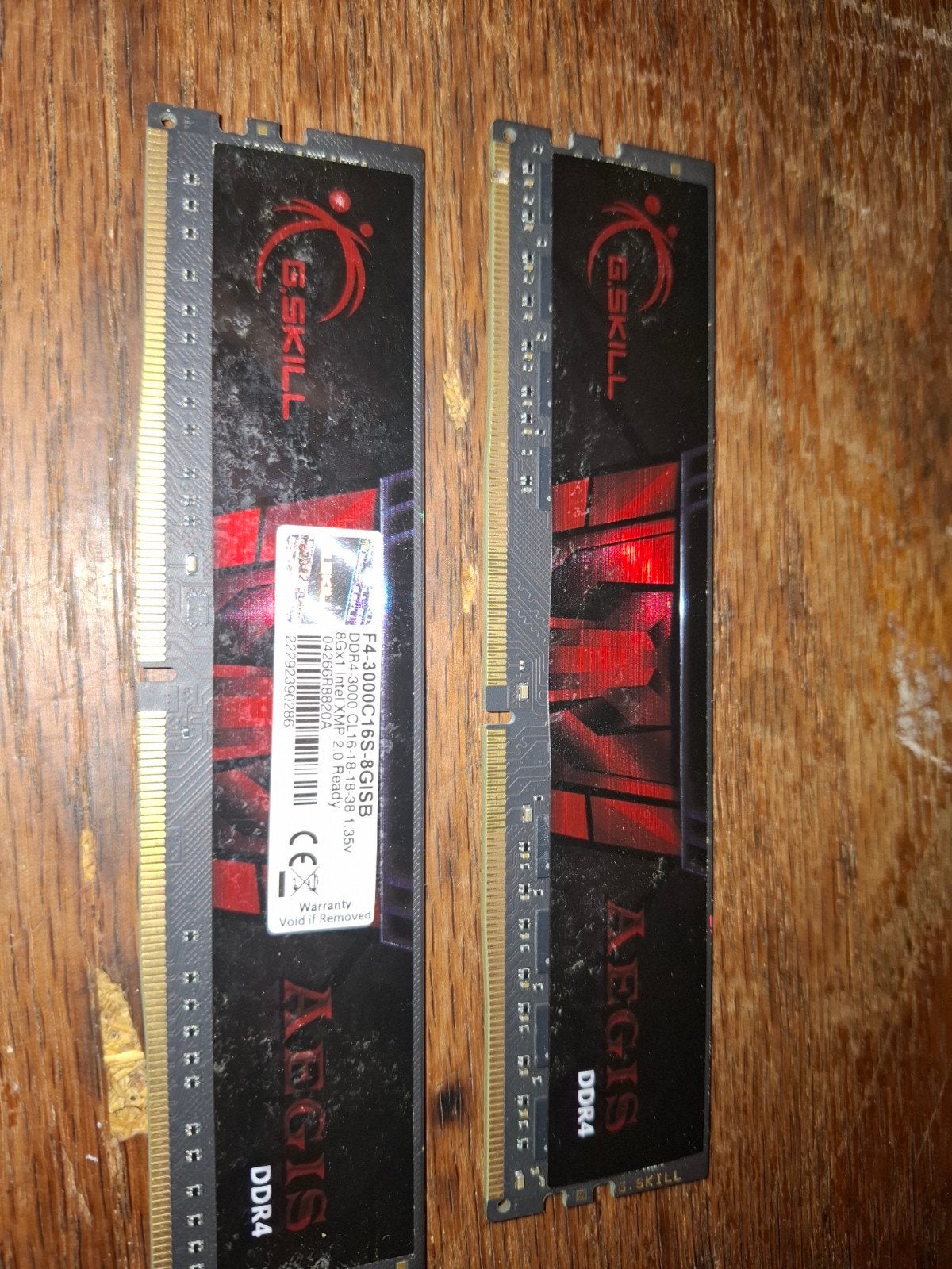 ram geheugen 2x 8 gigabyte ddr4 bieden, DDR4, 8 GB, Ophalen of Verzenden, Zo goed als nieuw