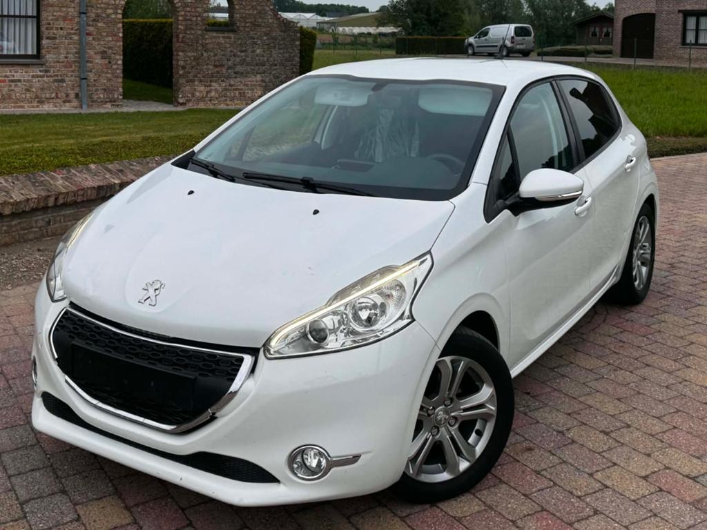Peugeot 208 met keuring 45,000km, Autos, Bluetooth, Achat, Entreprise