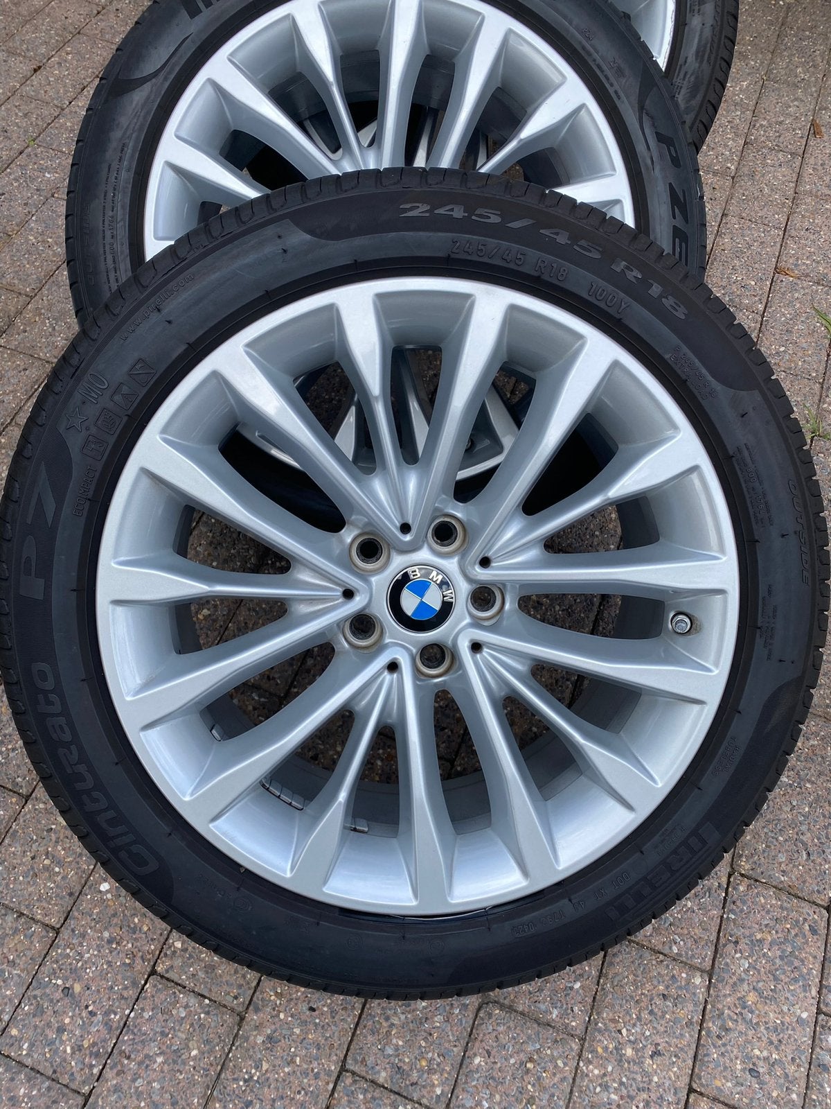 BMW 5 serie G30 G31 G14 G15 G16 18 inch velgen + Pirelli, Autos : Pièces & Accessoires, Pneus & Jantes, Pneus été, Enlèvement