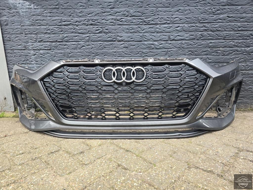 Audi RS5 8W Facelift Carbon Voorbumper Bumper 6xPDC KLS Orig, Gebruikt, AUDI AG, Auto-Union-Strasse 1
85045  Ingolstadt, DE, Audi