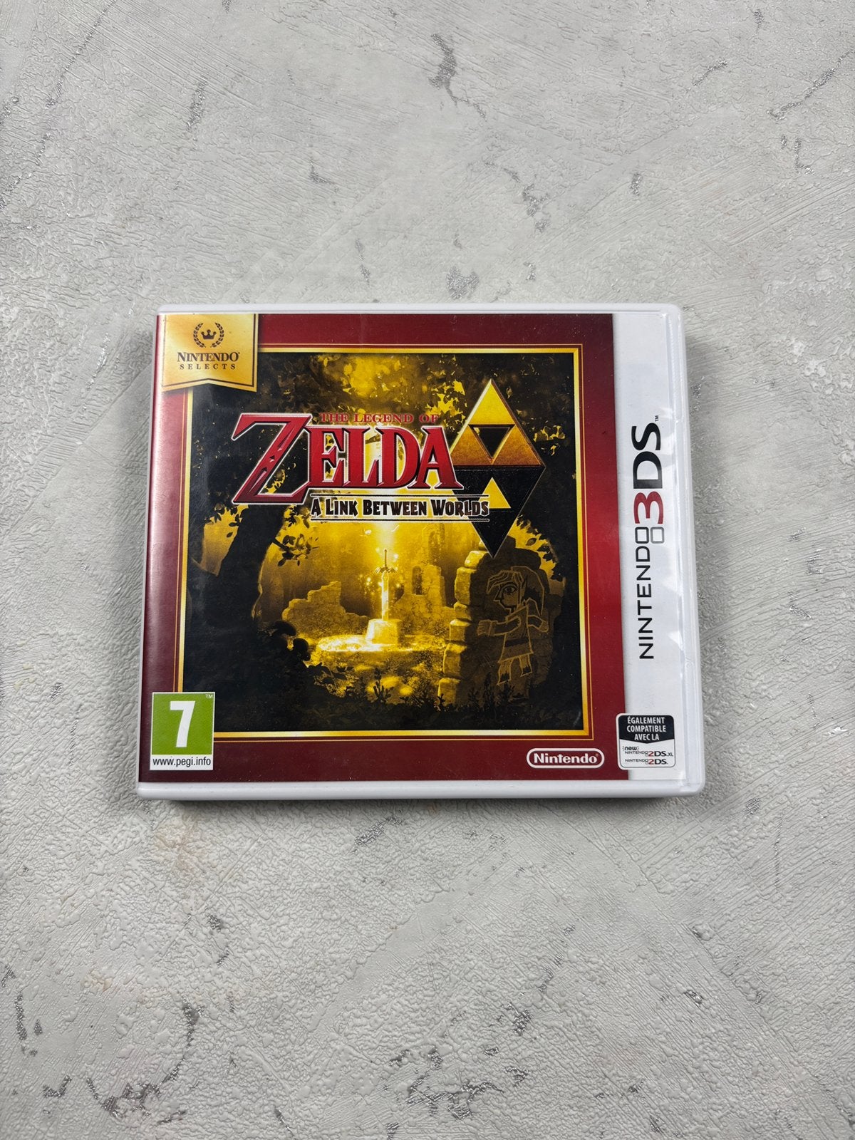 The legend of Zelda A Link between Worlds Nintendo 3DS, Enlèvement ou Envoi, 1 joueur, À partir de 12 ans, Comme neuf