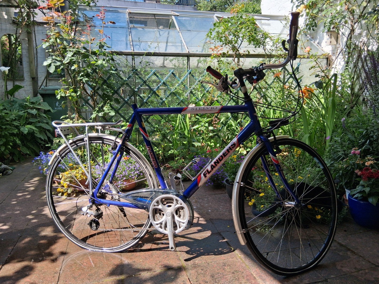 Flanders koersfiets, Fietsen en Brommers, Ophalen