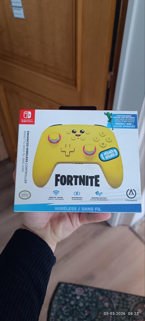 Nintendo enhanced wireless controller Fortnite editie, Ophalen of Verzenden