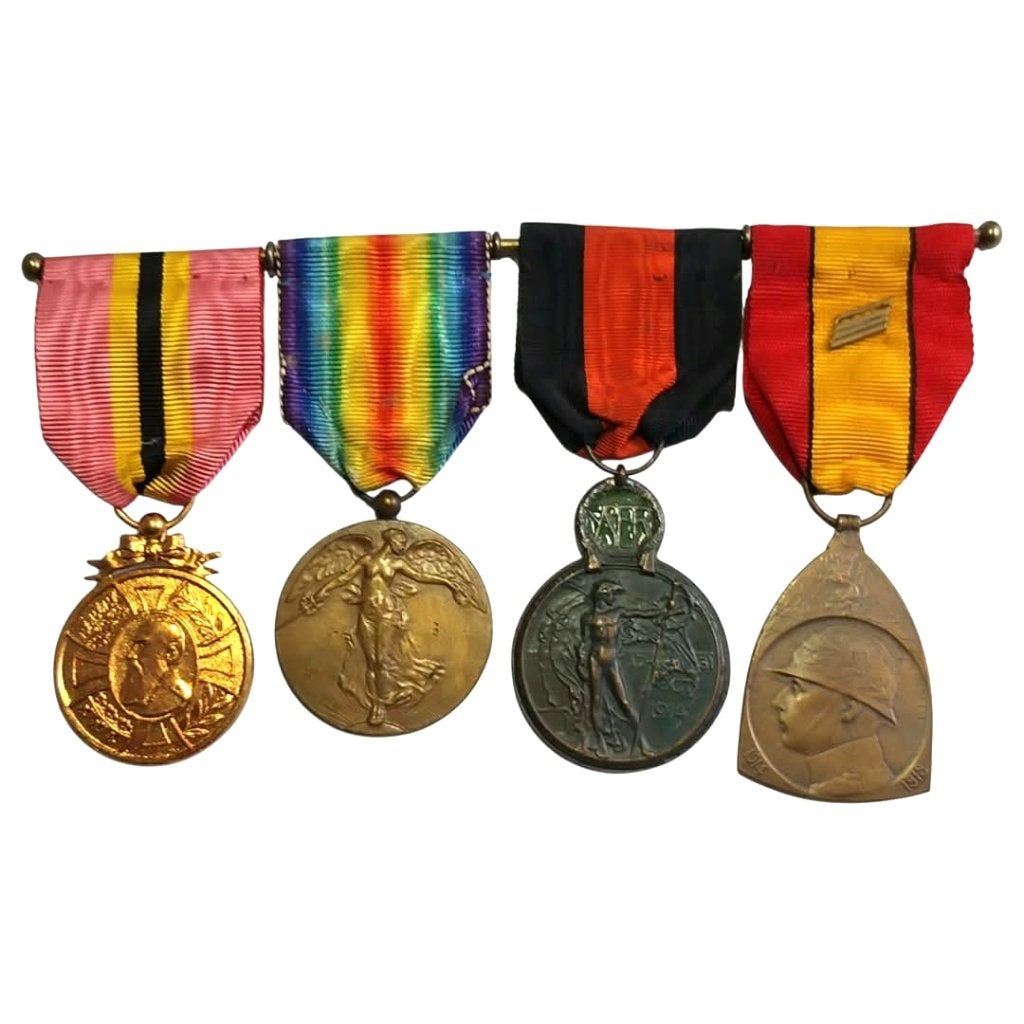 Belgique - médaille sertie sur une barrette — 1914-1918, Enlèvement ou Envoi, Armée de terre, Ruban, Médaille ou Ailes