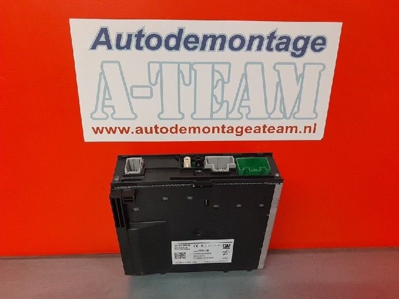 RADIOMODULE Opel Astra K Sports Tourer (|39084504|), Gebruikt, Opel, Lisa.Scalzo@aptiv.com, Aptiv PLC