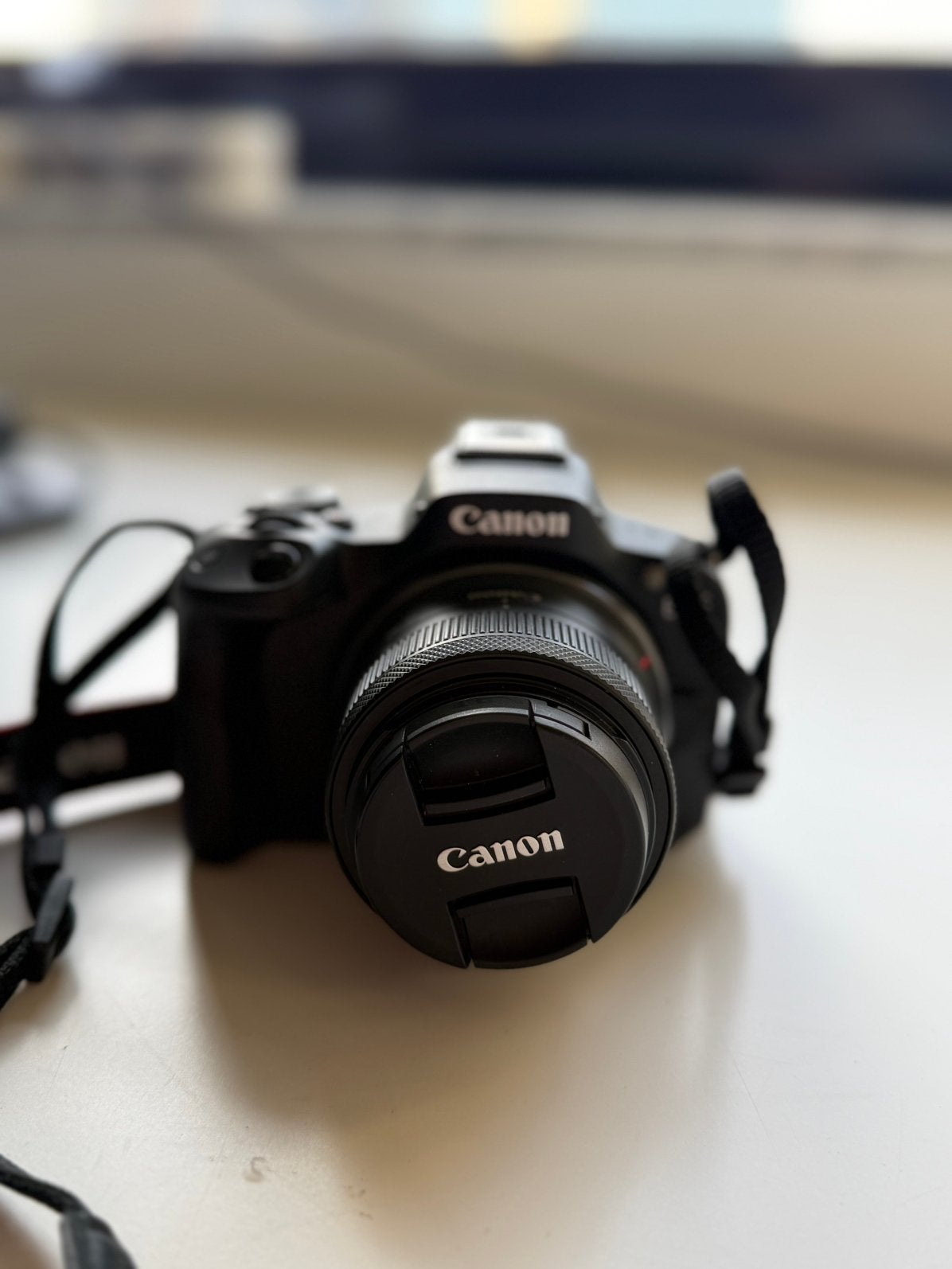 Kit de création de contenu Canon EOS R50, TV, Hi-fi & Vidéo, Câble USB, Enlèvement ou Envoi, Canon, Comme neuf