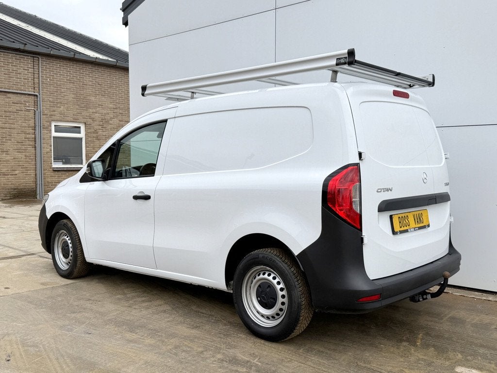 Mercedes-Benz Citan 110 CDI First L1 Carplay Cruise Control, Voorwielaandrijving, Gebruikt, Zwart, 4 cilinders
