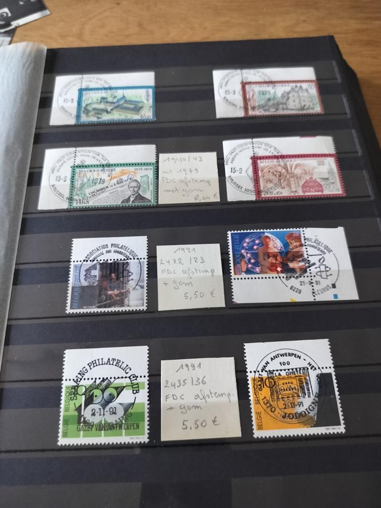 Collectie 147 zegels en 8 velletjes 1ste dag afstempeling., Verzenden