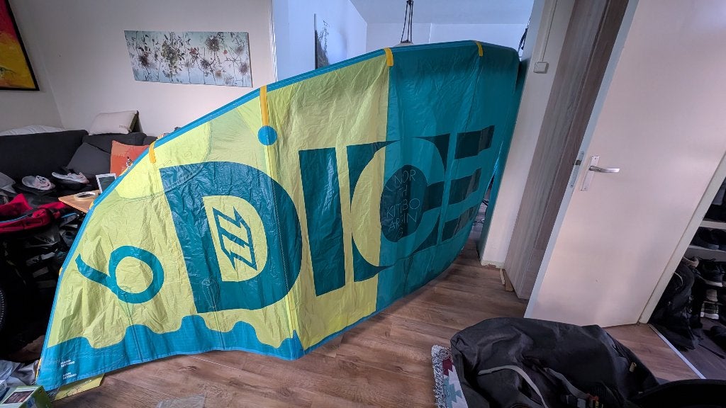 Kite North Dice 9m, Sports nautiques & Bateaux, Kitesurf, Enlèvement ou Envoi, Utilisé, 9 m², Kite