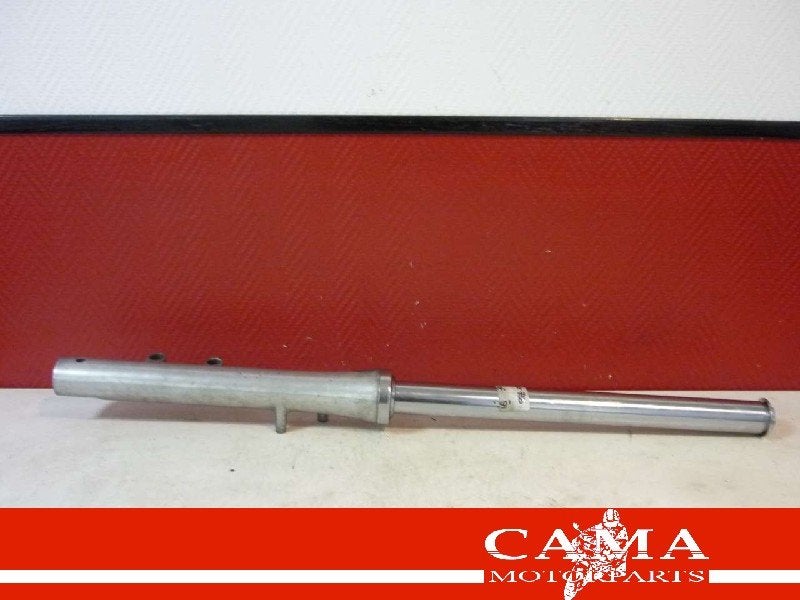 VOORVORK POOT RECHTS Suzuki, Motoren, Onderdelen | Suzuki, Dhr. S. di Majo, Gebruikt, Info@cama-motorparts.nl, P.J. Troelstraweg 8 8
3144 CX  MAASSLUIS, NL