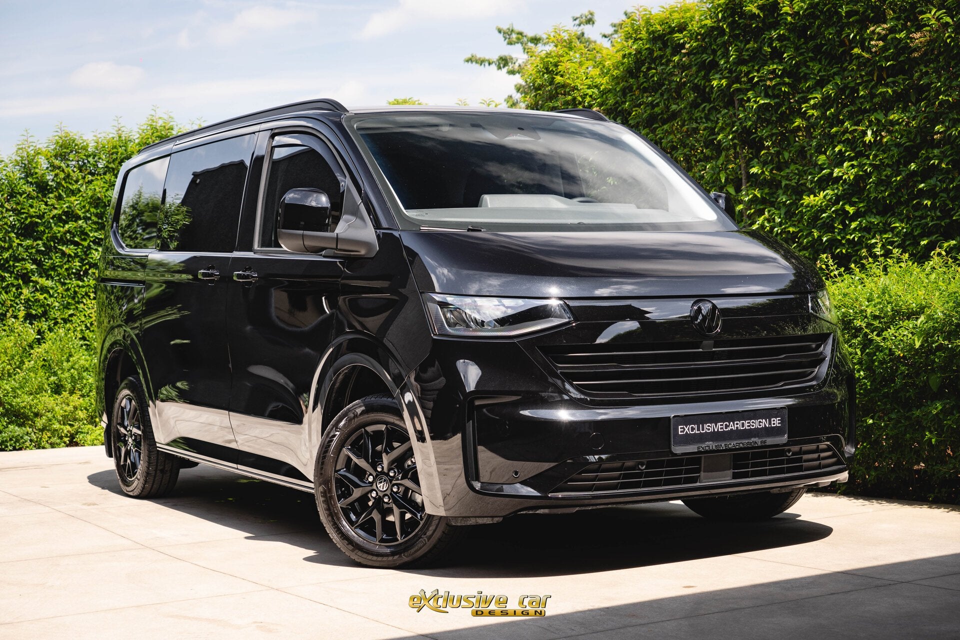 Volkswagen Transporter T7 4Motion Dubbele Cabine Aut., 0 cilinders, Leder en Stof, Zwart, https://public.car-pass.be/vhr/5a6fdf4f-bc51-4070-88f8-e53b70bfe382