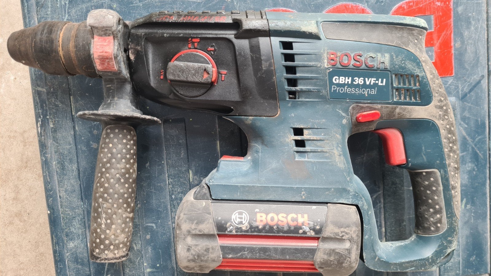 Bosch GBH 36 VF-LI 36V boorhamer in gebruikte staat, Ophalen, Gebruikt, Boor- en/of Breekhamer, Variabele snelheid