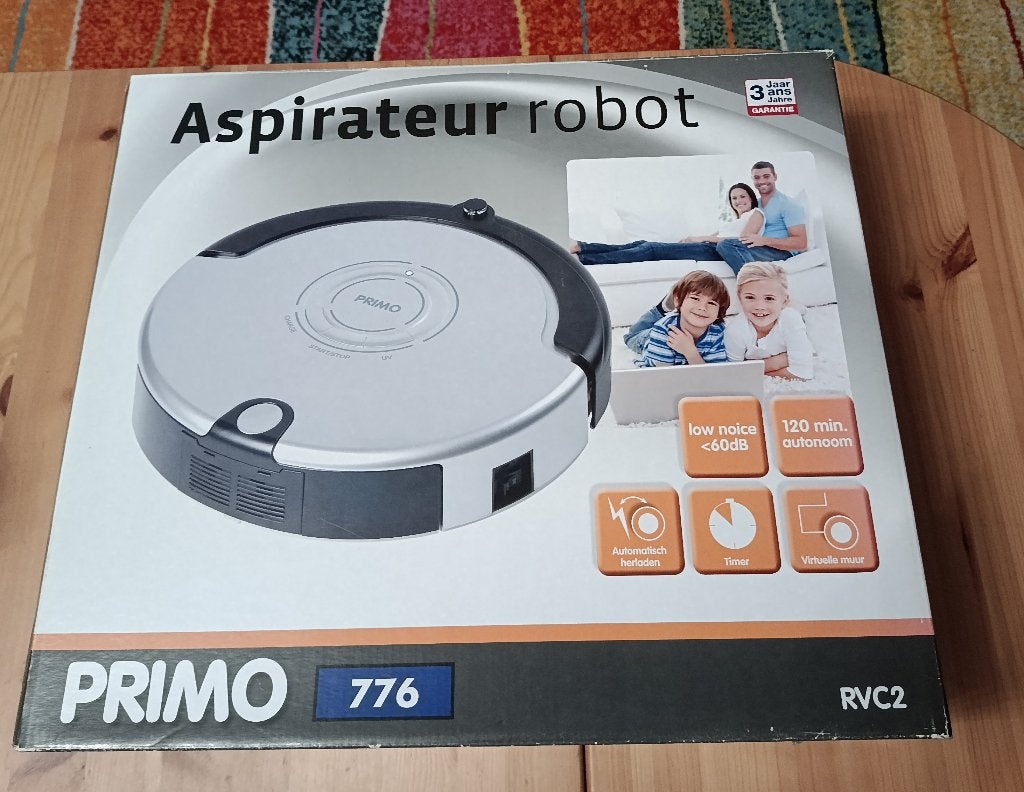 Aspirateur robot primo RVC2  + accessoires - Pour Pièces, Enlèvement, Utilisé, Accessoires inclus, Aspirateur robot