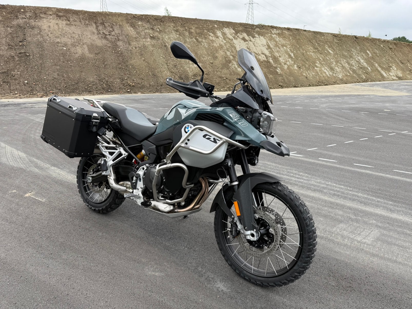 BMW F900 GS Adventure, Permis Moto A, Plus de 35 kW, 2 cylindres, Enduro