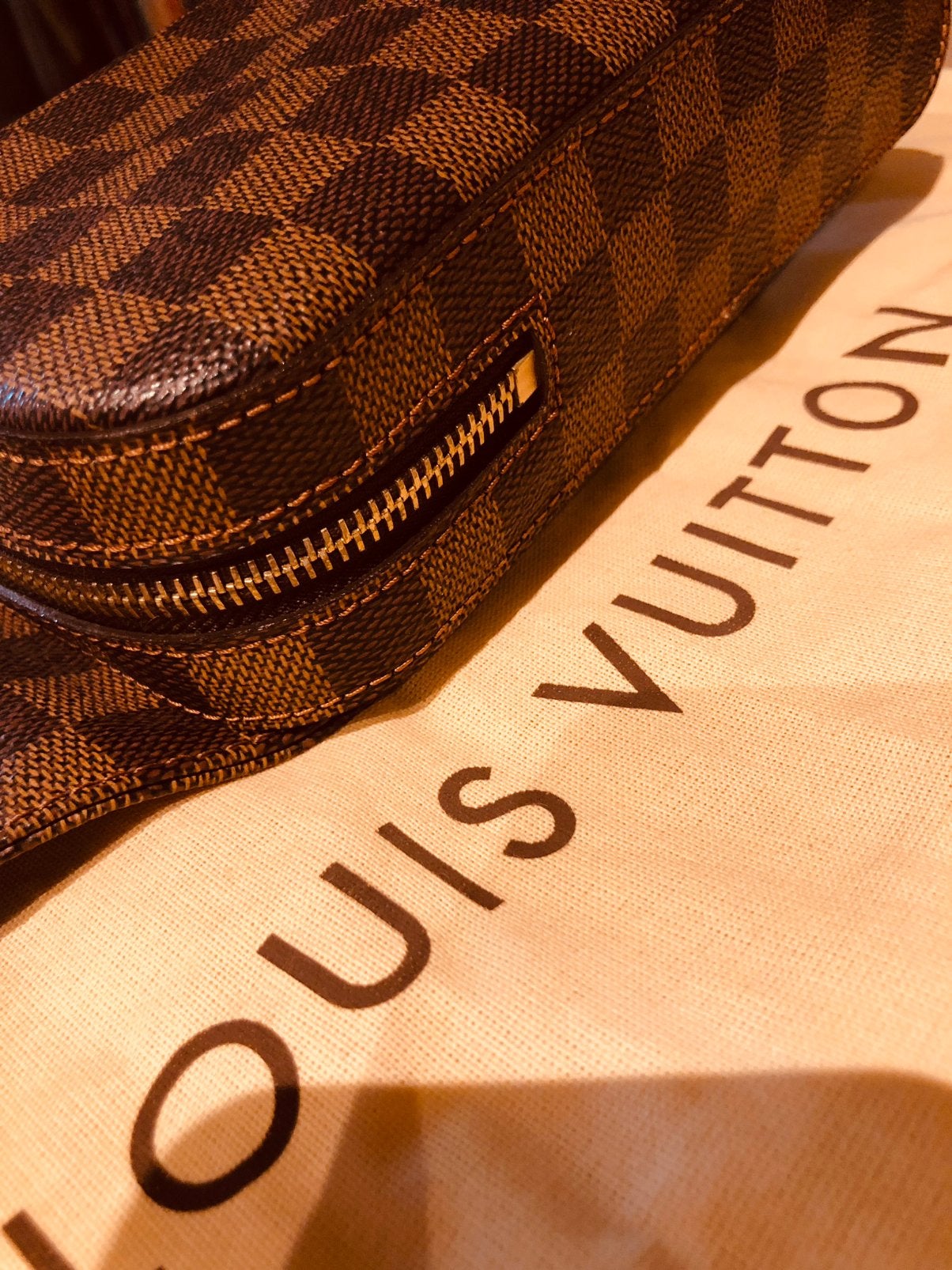 LOUIS VUITTON, TOILE GÉRONIMUS DAMIER EBENE, Bijoux, Sacs & Beauté, Enlèvement, Comme neuf, Brun