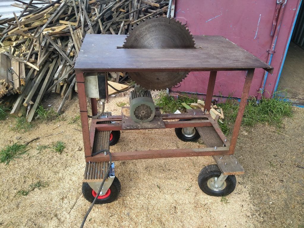 tafelzaag 380v, Doe-het-zelf en Bouw, Gereedschap | Zaagmachines, Ophalen, Gebruikt