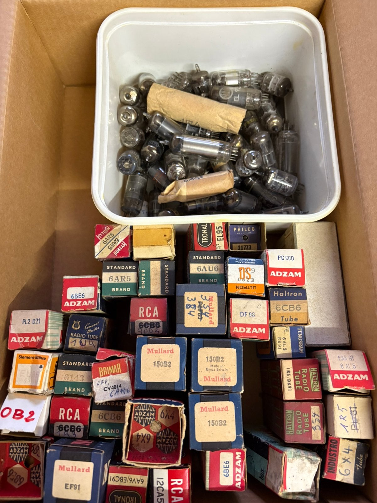 Lot tubes/lampes radio NOS (Mullard, RCA, Adzam, Siemens...), Enlèvement, Comme neuf