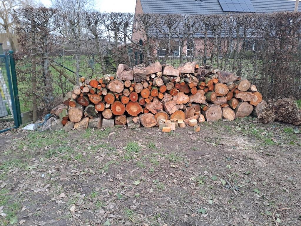 Brandhout, Ophalen