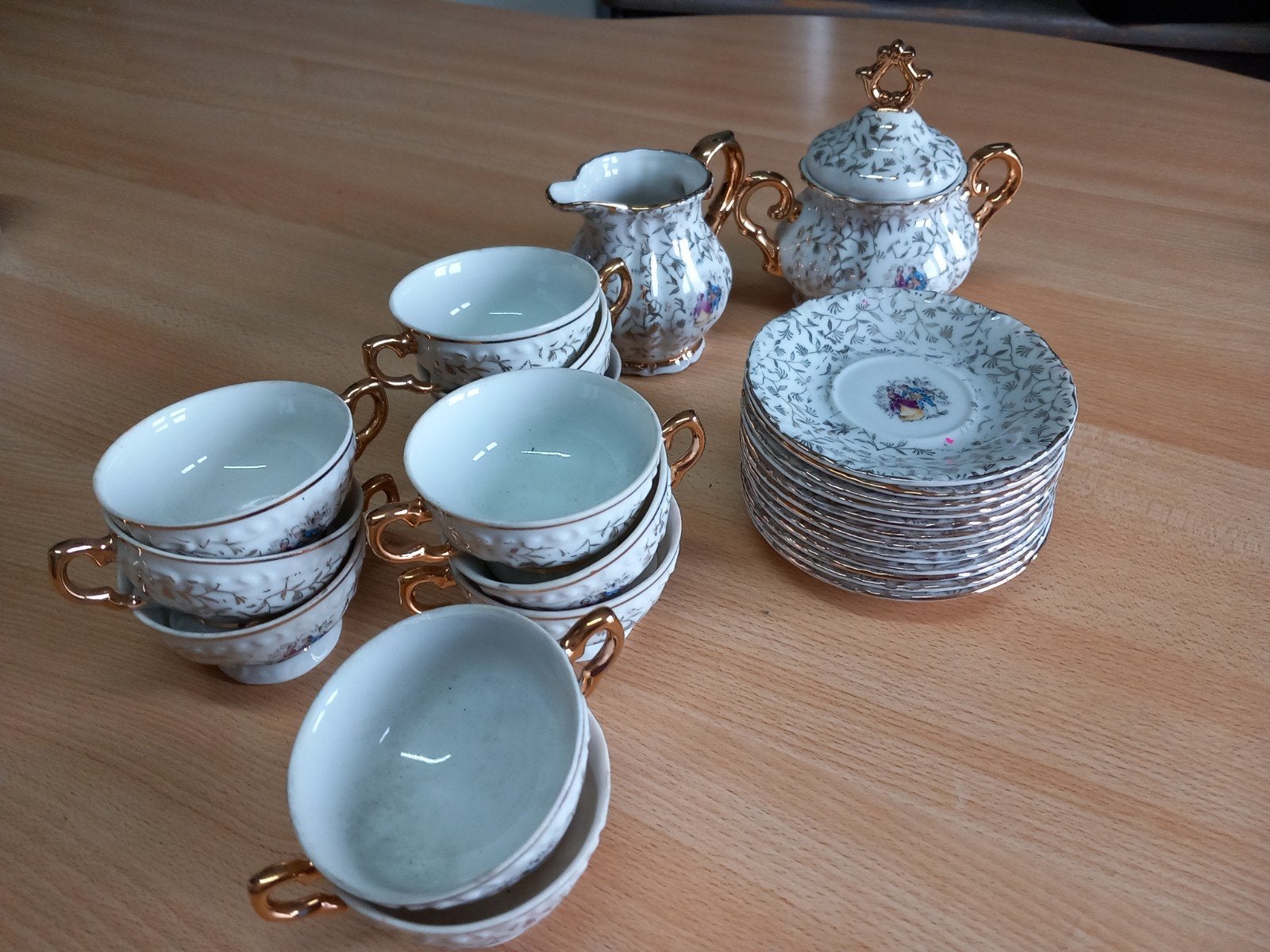 service porcelaine, Enlèvement
