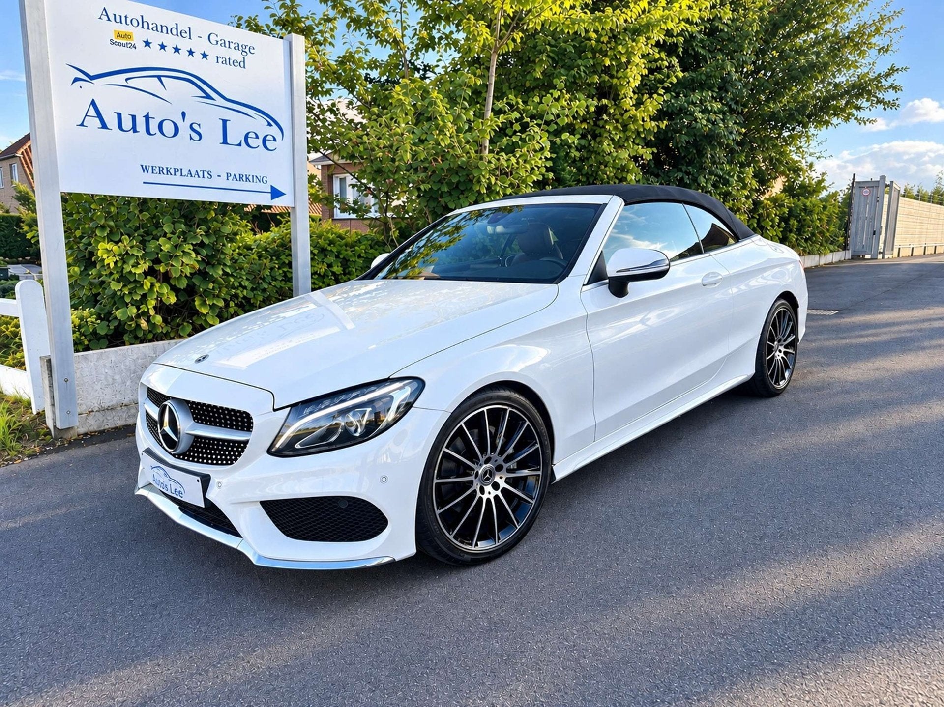 Mercedes-Benz C 180 Cabriolet AMG Line nieuwstaat donkerblau, Autos, https://public.car-pass.be/vhr/f85347b0-e484-4fff-91b4-5c976fa46750