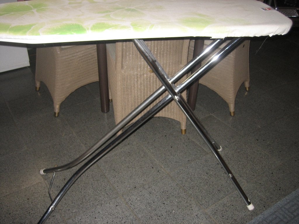 strijkplank brabantia, Elektronische apparatuur, Strijkijzers en Strijkplanken, Ophalen, Zo goed als nieuw