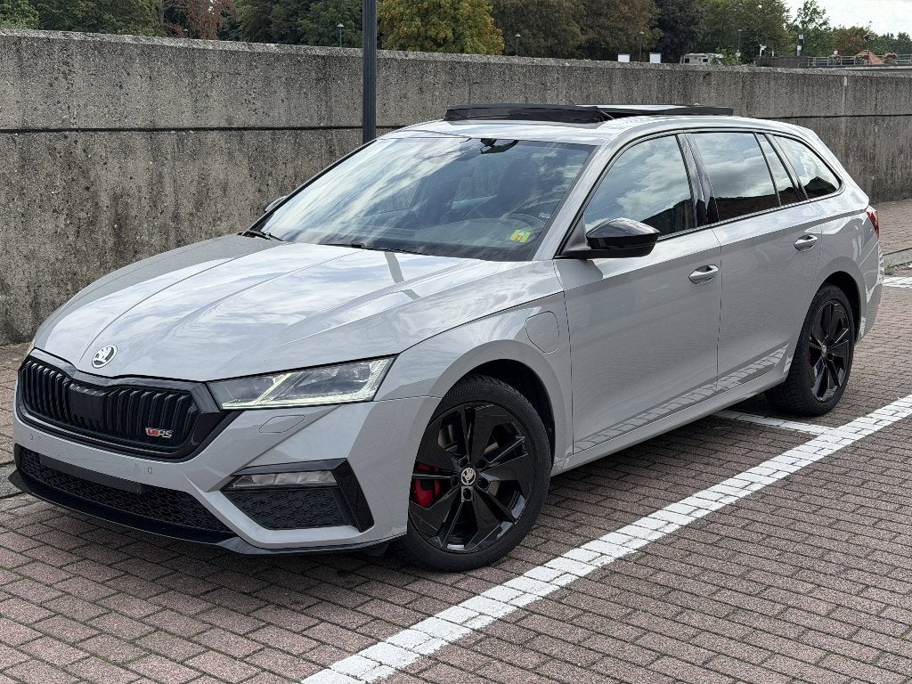 Skoda Octavia VRS Hybrid – 1st eigenaar – 2021 - Full option, Autos, 1395 cm³, Achat, Phares entièrement LED, Entreprise