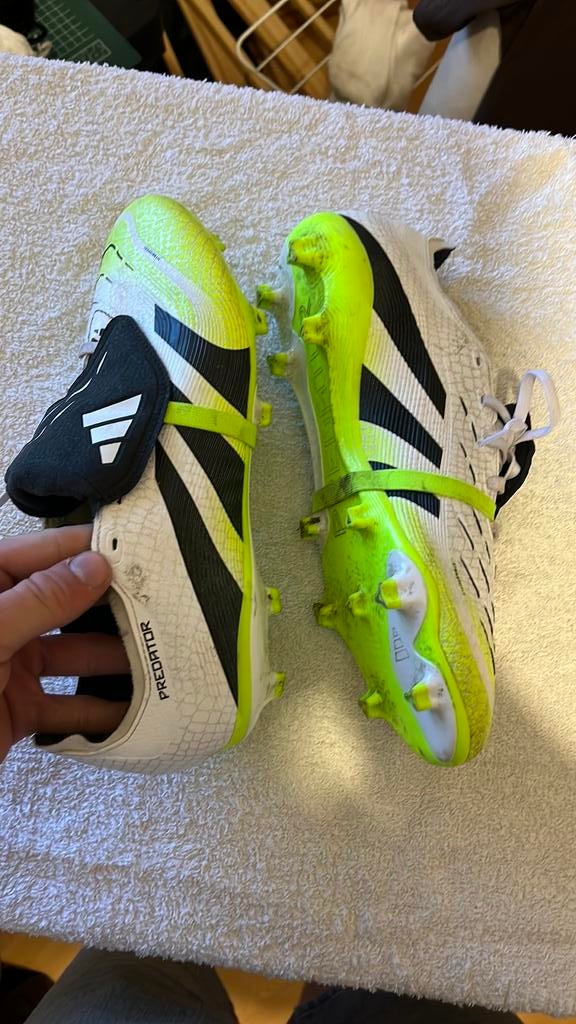 Voetbal schoenen predator, Ophalen, Gebruikt, Schoenen