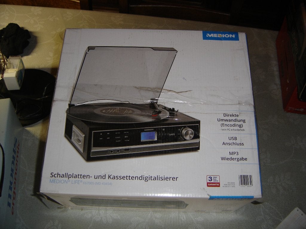 Medion MD 43454 - Platen-en cassettendigitaliseerder, Enlèvement, Neuf