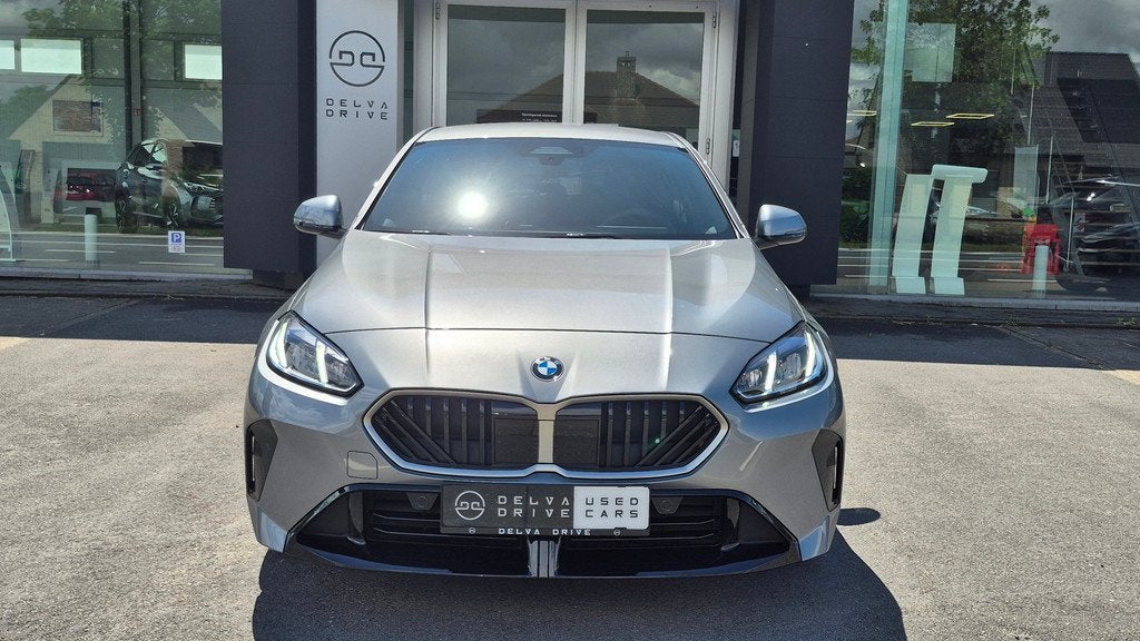 BMW 1 Serie 120 120i M Sport Automaat | Leder | 5976 km, Cuir, Argent ou Gris, Achat, Entreprise