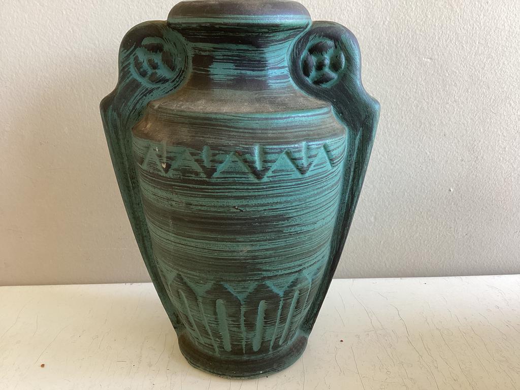 Timbre de poterie belge vintage et art déco Belgium 380, Maison & Meubles, Accessoires pour la Maison | Vases, Comme neuf, Enlèvement ou Envoi