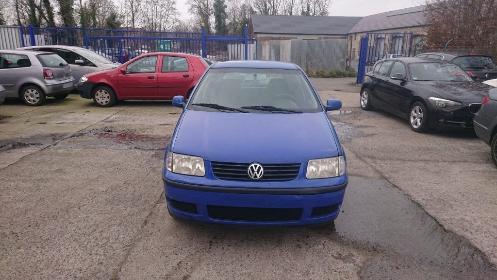 Volkswagen polo 1400cc essence 200000 km export marchand, Autos, Euro 2, Achat, Entreprise, Boîte manuelle