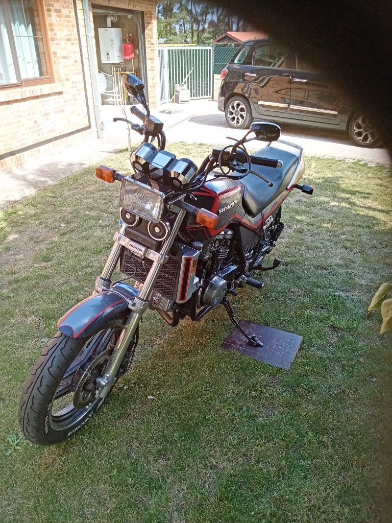 Honda v 65, Permis Moto A, Tourisme, Occasion, Plus de 35 kW