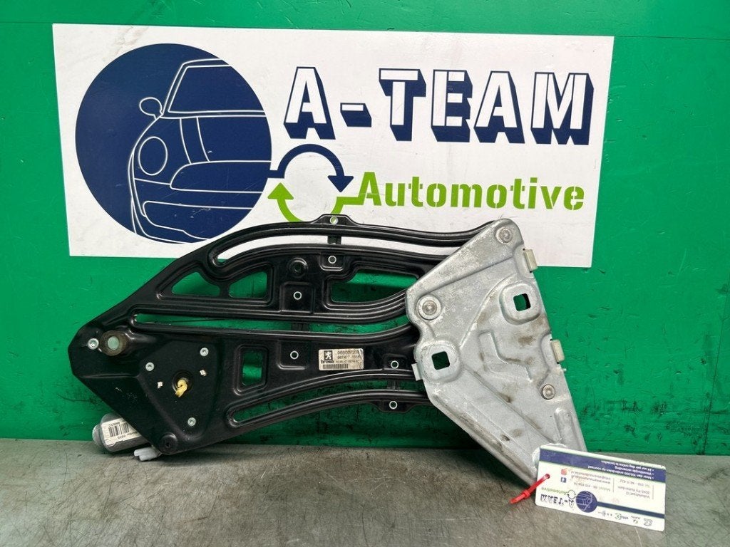 MECANISME VITRE ARRIÈRE DROIT Peugeot 207 CC (WB), Kontakt-peugeot@peugeot.com, Utilisé, Peugeot Deutschland GmbH, Bahnhofsplatz
65423  Rüsselsheim, DE