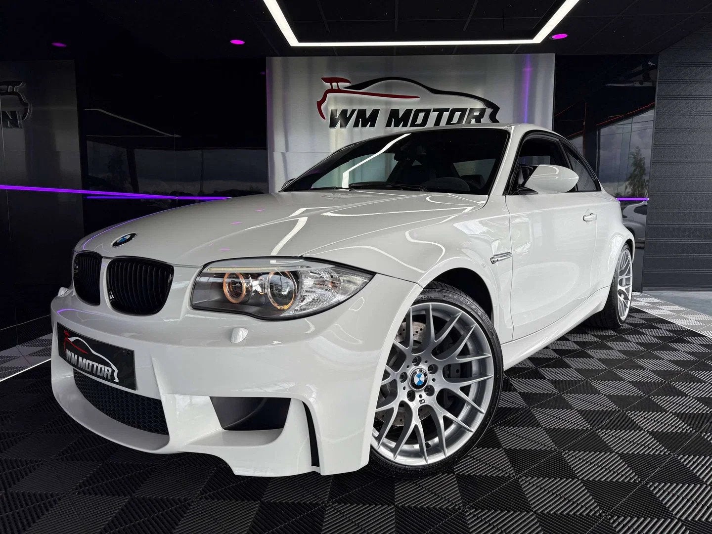 BMW 1 Serie M Coupé 3.0i, Achat, Entreprise, Boîte manuelle, 1 kg