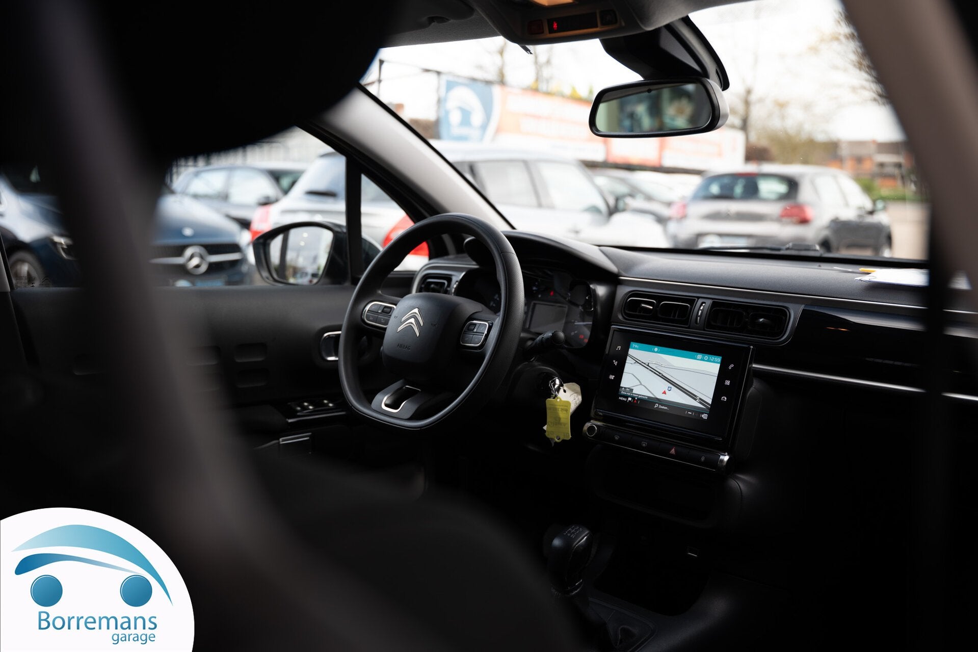 Citroen C3 FEEL BUSINESS Lane Assist/Carplay/Parkeersensore, Auto's, Bestelwagens en Lichte vracht, 1199 cc, Citroën, 0 kg, Wit