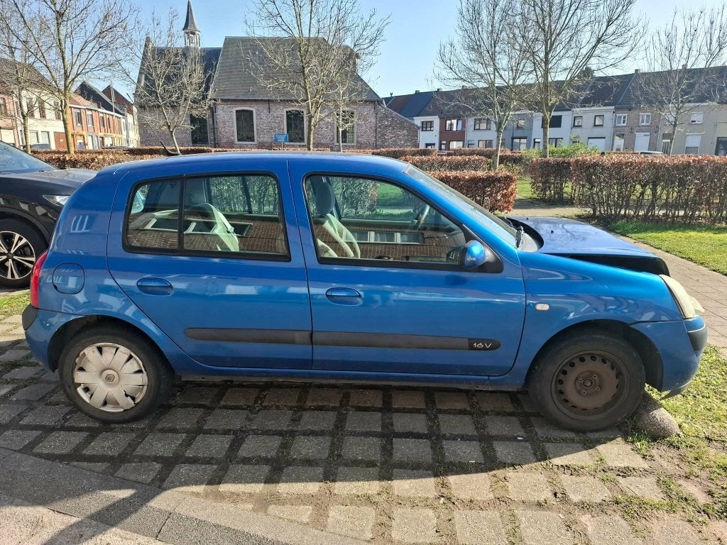 Tweedehandswagen - blikschade