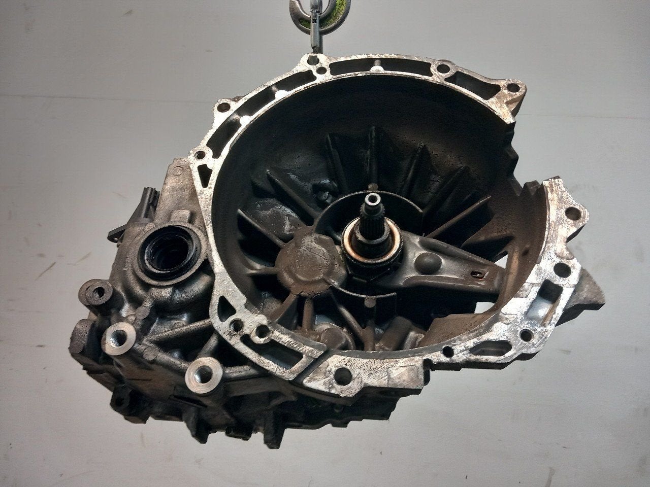 Versnellingsbak schakel Mazda 6, Onderdelen@venauto.nl, Van der Ven Autorecycling B.V., Ettenseweg 76, 4706 PB Roosendaal, The Netherlands