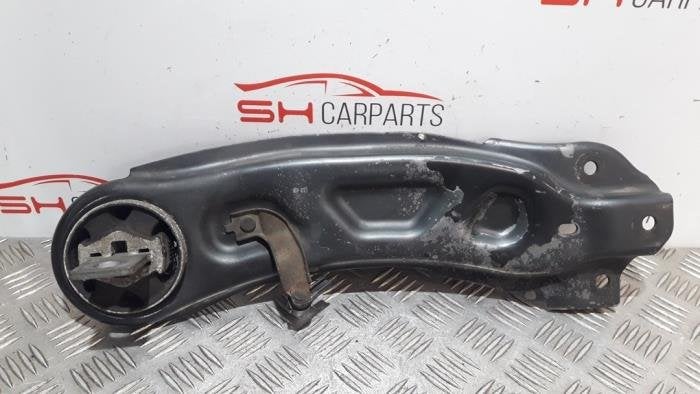 Bras de suspension arrière droit d'un Mercedes A-Klasse, 3 mois de garantie, Utilisé, -, -
