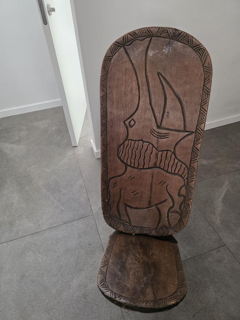 Chaise en bois massif x 2, Enlèvement, Comme neuf, Bois