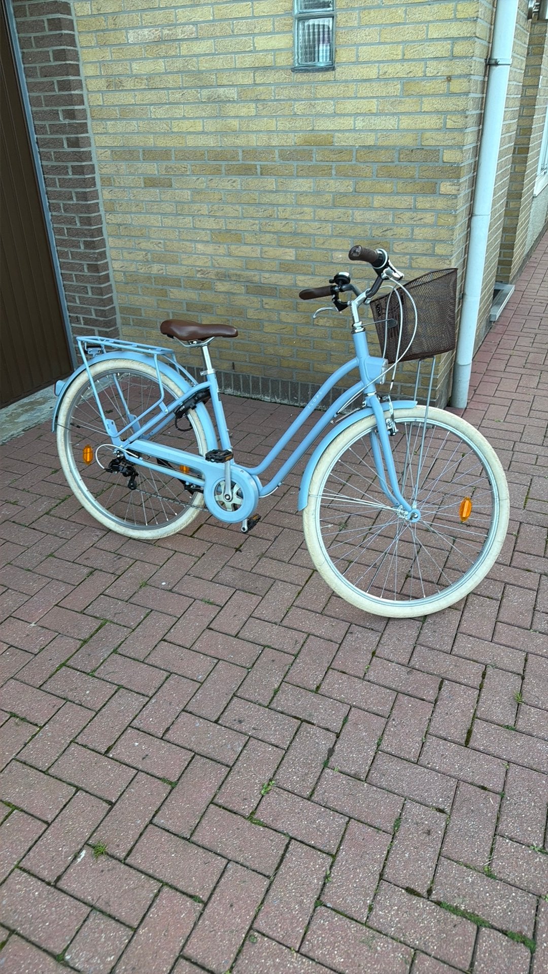 Damesfiets Elops b-twin, Fietsen en Brommers, Ophalen, Zo goed als nieuw, Versnellingen