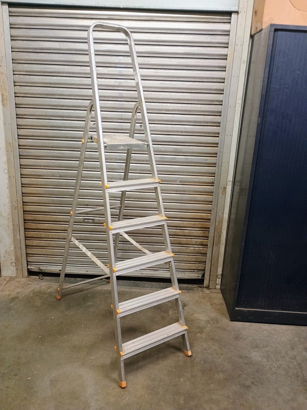 ALUMINIUM LADDER MET 6 TREDEN, Doe-het-zelf en Bouw, Ladders en Trappen, Ladder