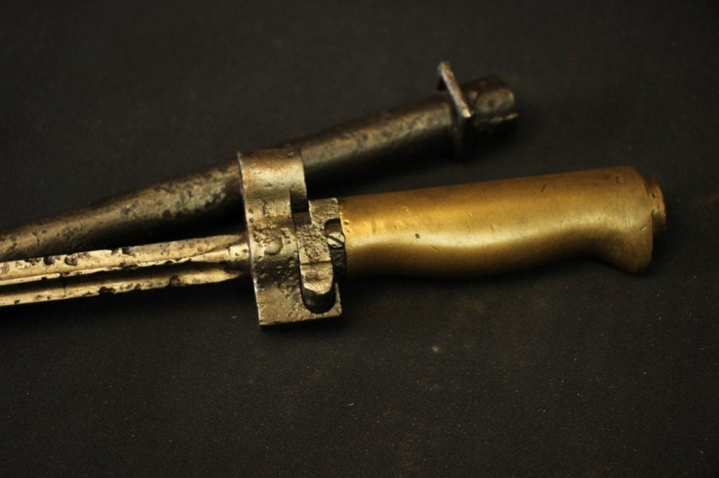 WO1 Franse bajonet Lebel M 1886, ingekort met schede, Verzamelen, Ophalen of Verzenden