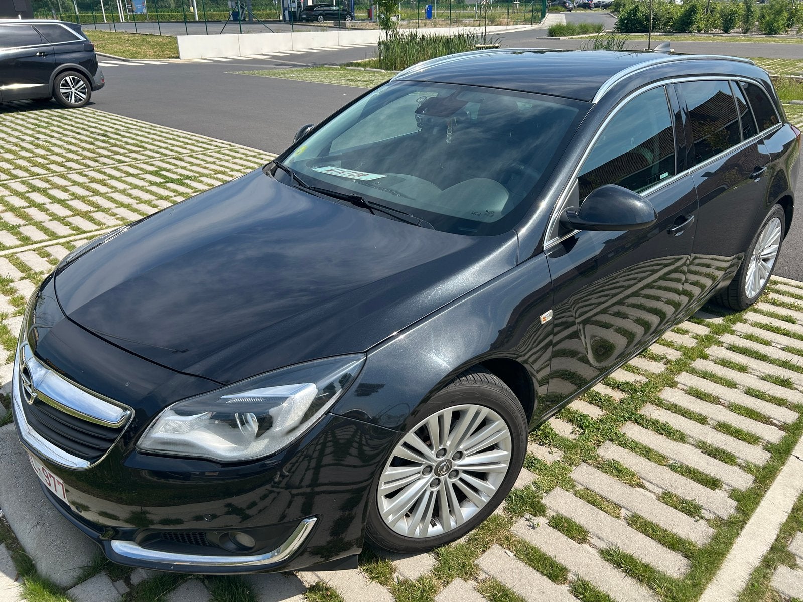 Opel Insignia Sports Tourer Cosmo 1.6 CDTI 136 PK, Zwart, Particulier, Insignia, Te koop