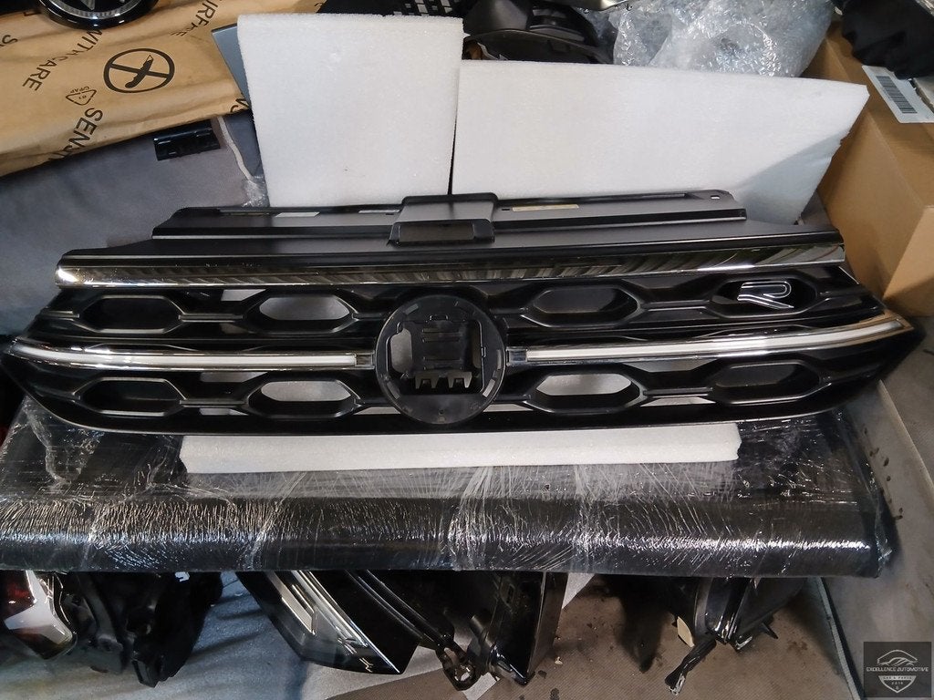 VW T-Roc Facelift R-Line 2021+ LED Grille Grill 2GA853653H O, Gebruikt, Volkswagen, Volkswagen AG, Vw@volkswagen.de