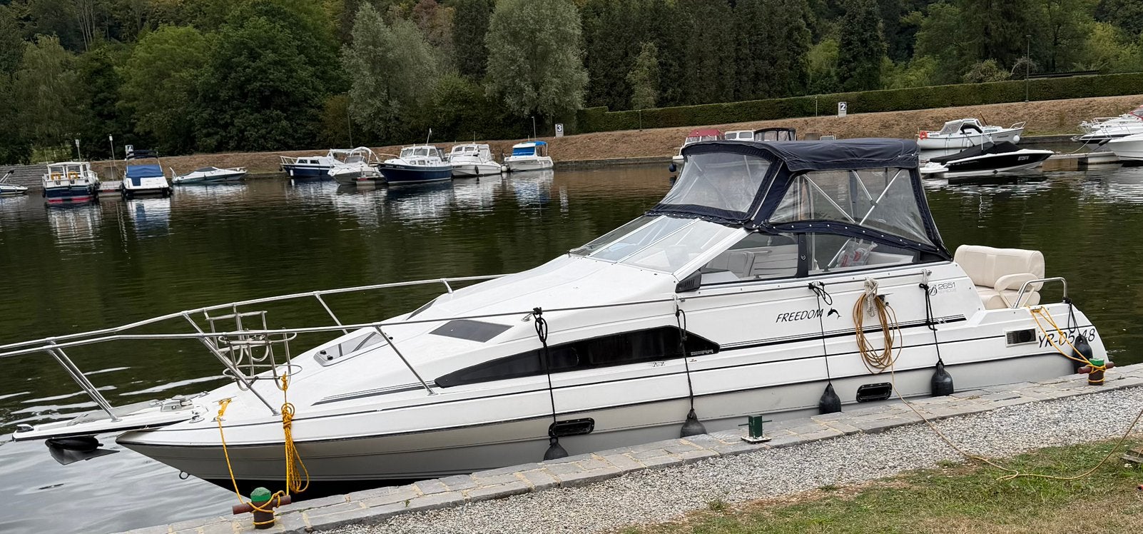 Bateau bayliner, Sports nautiques & Bateaux, Enlèvement ou Envoi, Bayliner, Essence, Cuisine