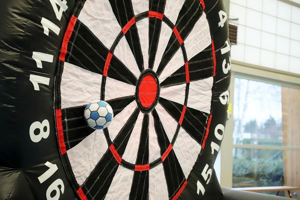 Voetbaldarts te huur (3 meter), Ophalen