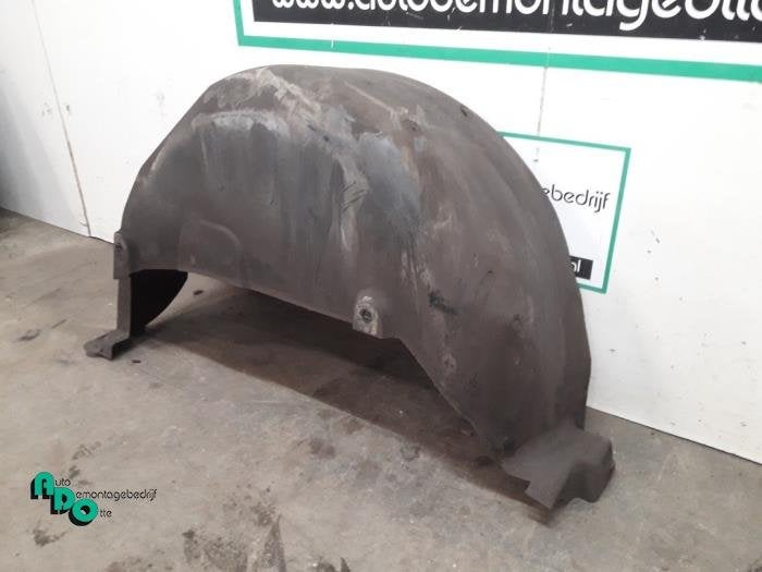 Passage de roue d'un Peugeot Partner (Partner 08-), -, 3 mois de garantie, Utilisé, -