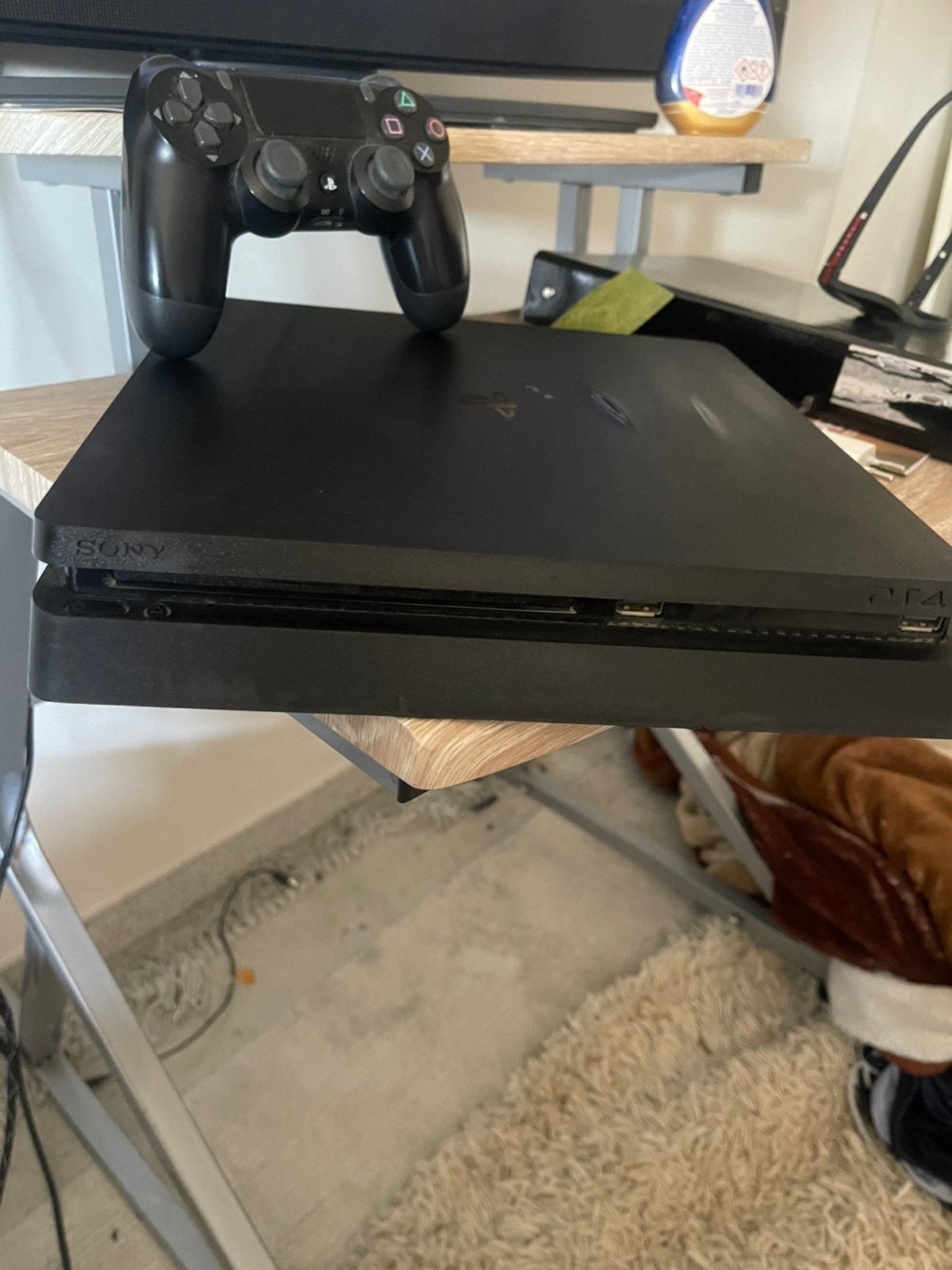 Ps4 met controler goede staat, Games en Spelcomputers, Spelcomputers | Sony PlayStation 4, Ophalen, Zo goed als nieuw