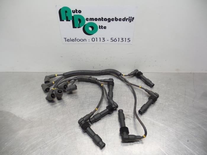 Bougiekabel Set van een Opel Omega (Omega B 94-), Gebruikt, -, -, Opel